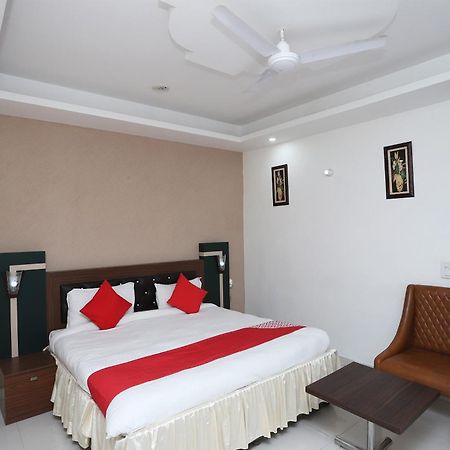 Super Capital O Levanti Near Aravali Biodiversity Park Gurgaon Dış mekan fotoğraf